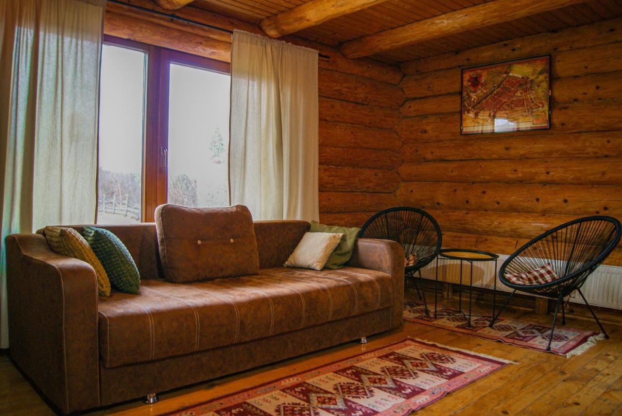 Musketeers Cabin برومباكو دو سوز المظهر الخارجي الصورة