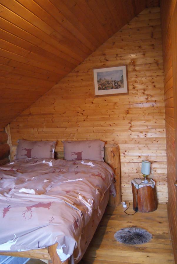Musketeers Cabin برومباكو دو سوز المظهر الخارجي الصورة