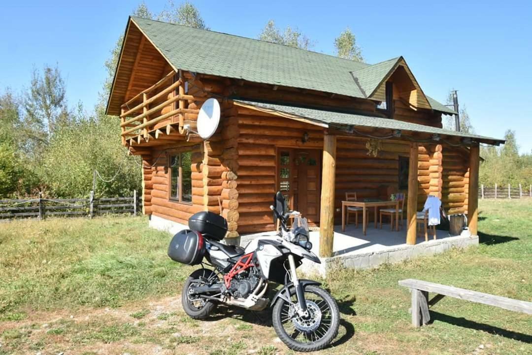 Musketeers Cabin برومباكو دو سوز المظهر الخارجي الصورة